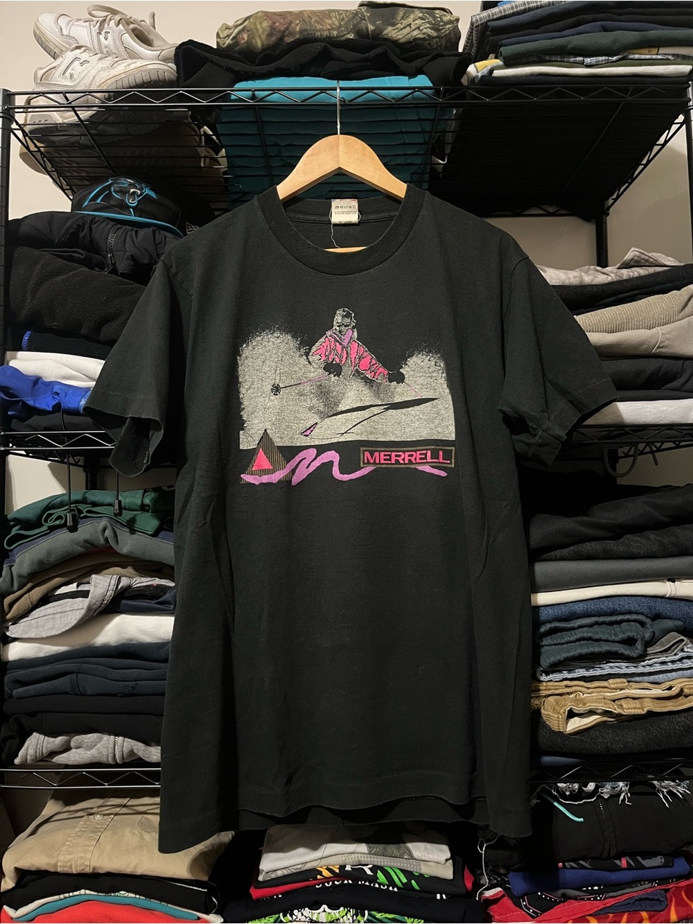Merrell Black Short-Sleeve Ski Graphic Tee with Pink Accents